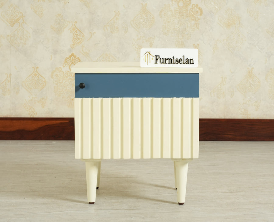 Poland Solid Wood Bedside Table One Door Frosty White