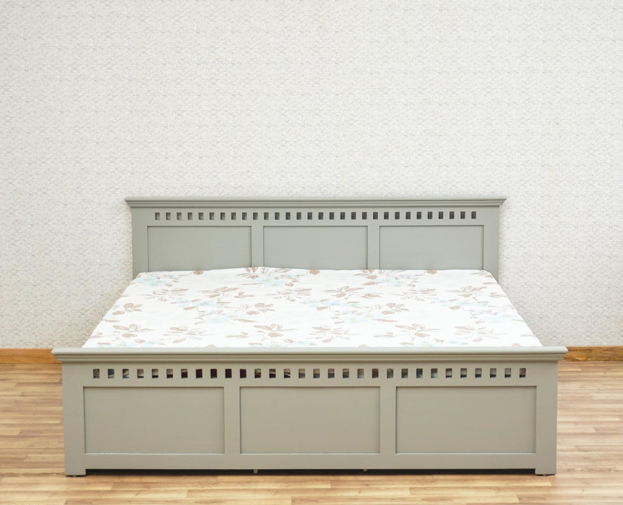 Alexandria Solid Wood Queen Size Bed with Storage Drawer - Furniselan Cool-Grey