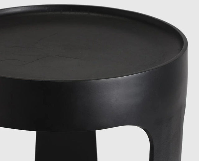 Jakusi Outdoor Coffee Table