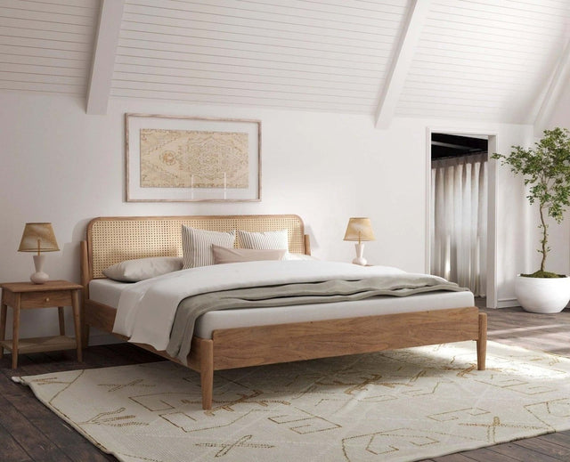 Maui Wooden Queen Size Bed Natural Oak Finish