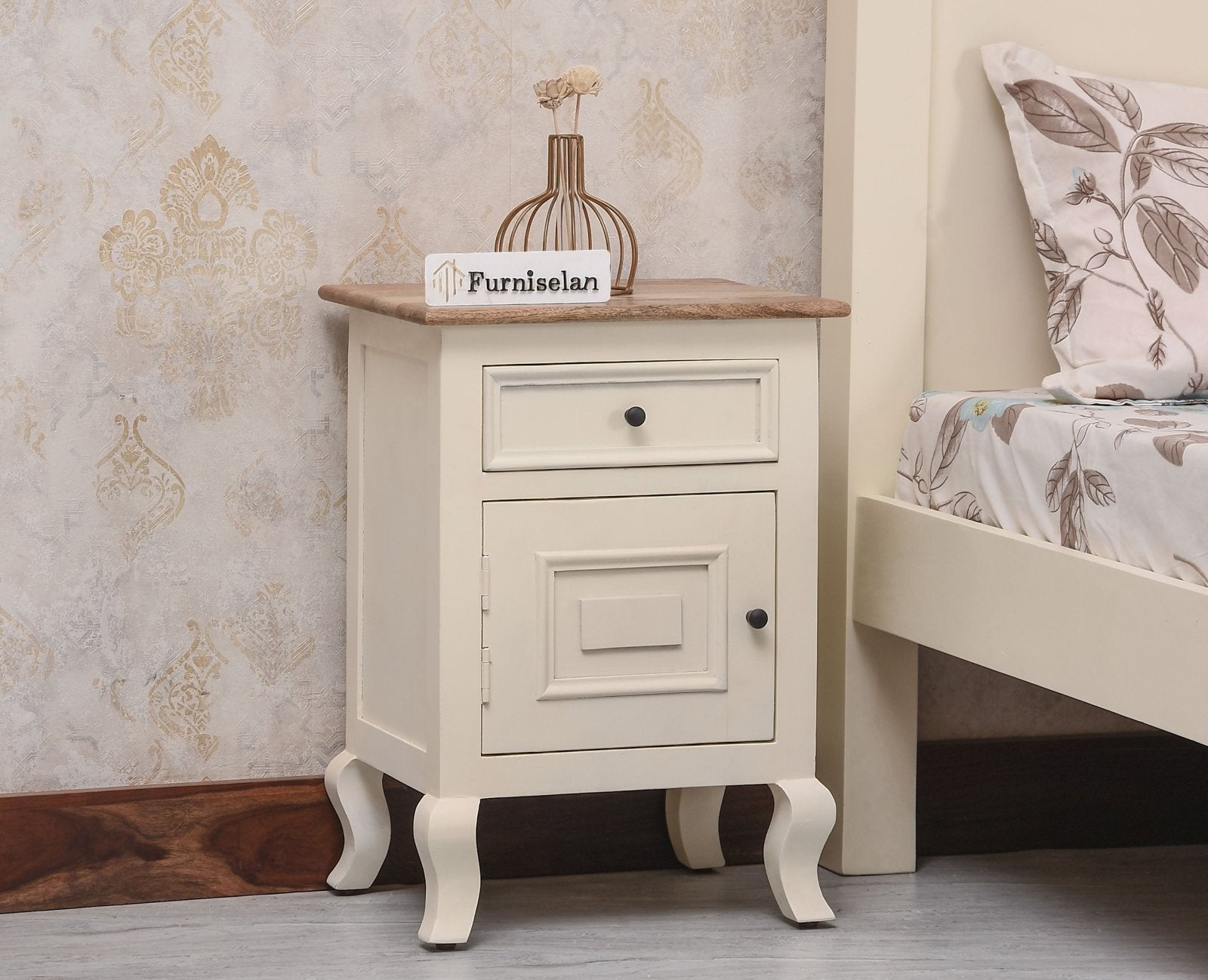 Mumbai Solid Wood One Door One Drawer Bedside Table - Right Side Door - Furniselan