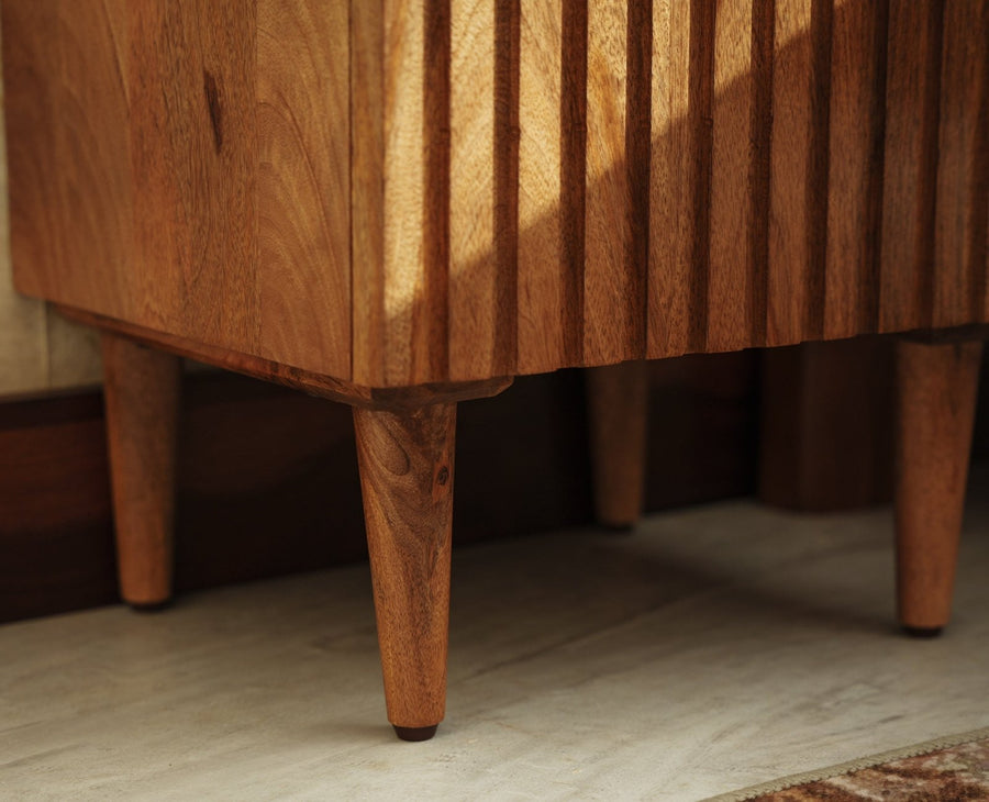 Poland Solid Wood Bedside Table One Door Natural Oak Finish