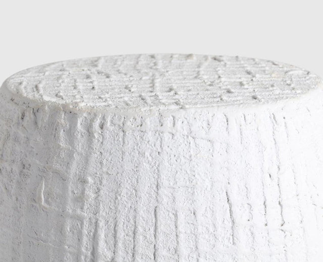 Puraw Outdoor Accent Table white