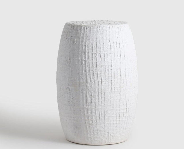 Puraw Outdoor Accent Table white