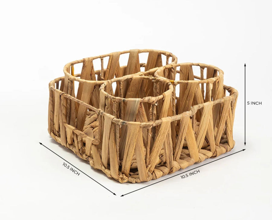 TIBYTROVE HOME DÉCOR BASKET Natural