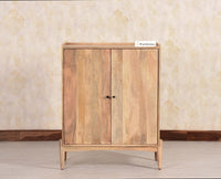 Wellington Solid Wood Bar Cabinet - Bar Cabinet - Furniselan