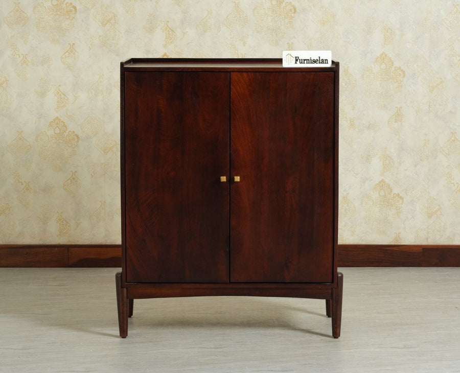 Wellington Solid Wood Bar Cabinet - Bar Cabinet - Furniselan Grey-Finish