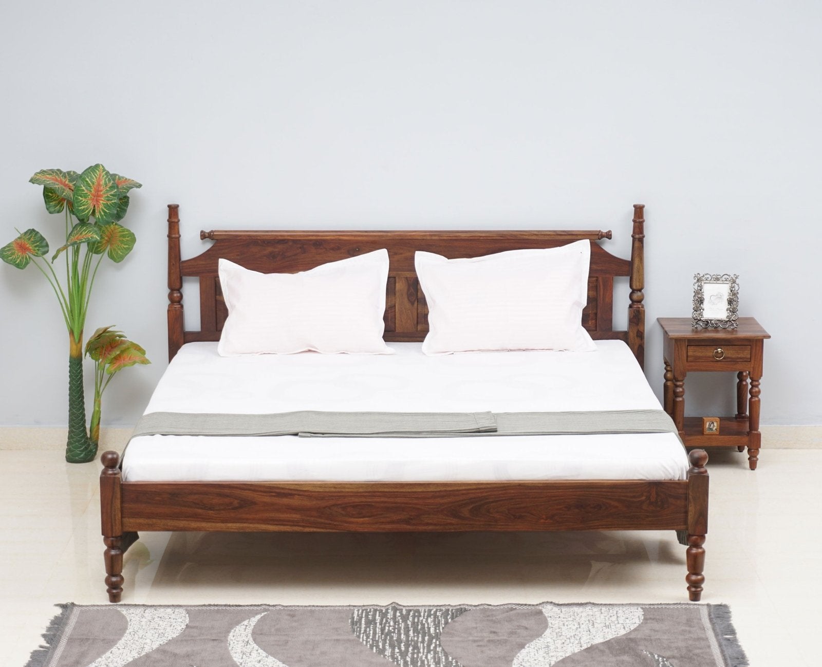 Belgium Solid Wood Queen Size Bed - Furniselan-Teak-Finish