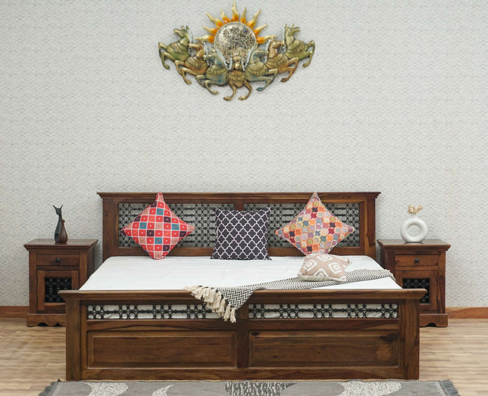 Sweden Solid Wood King Size Bed Furniselan